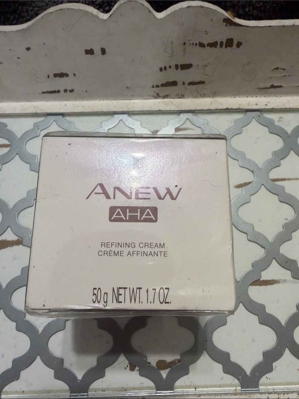 AHA Refining Moisturizer — White
